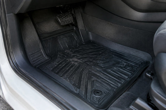 New rubber car floor mats with strong odor